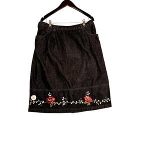 Denim & Co size 1X jean skirt floral embroidery pockets back zip black elastic